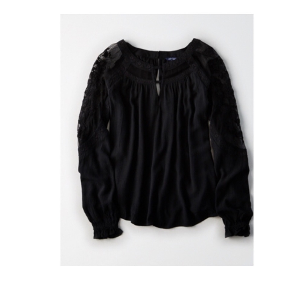 AE EMBROIDERED MESH SLEEVE TOP
